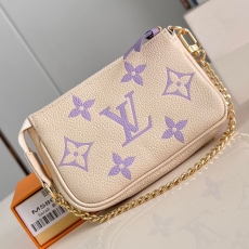 LV Clutch Bags